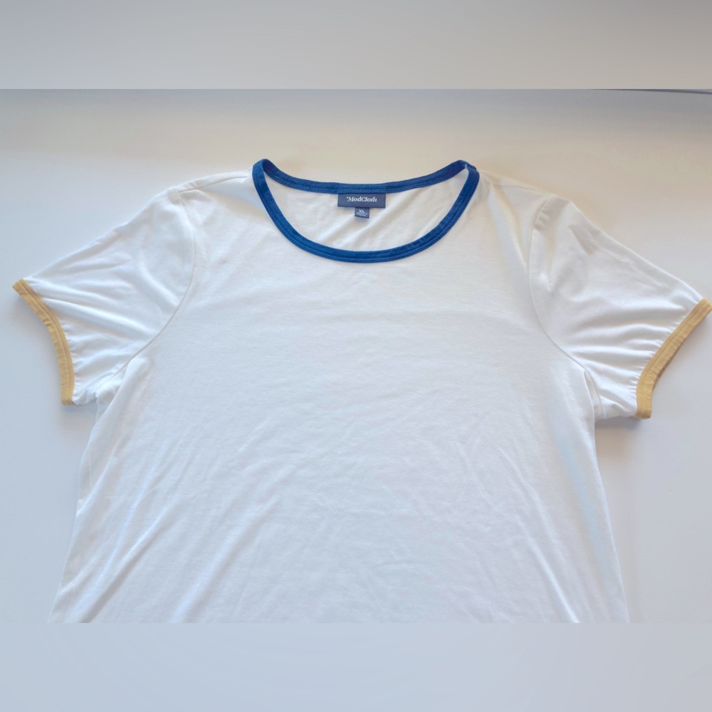 ModCloth XL ringer T-shirt